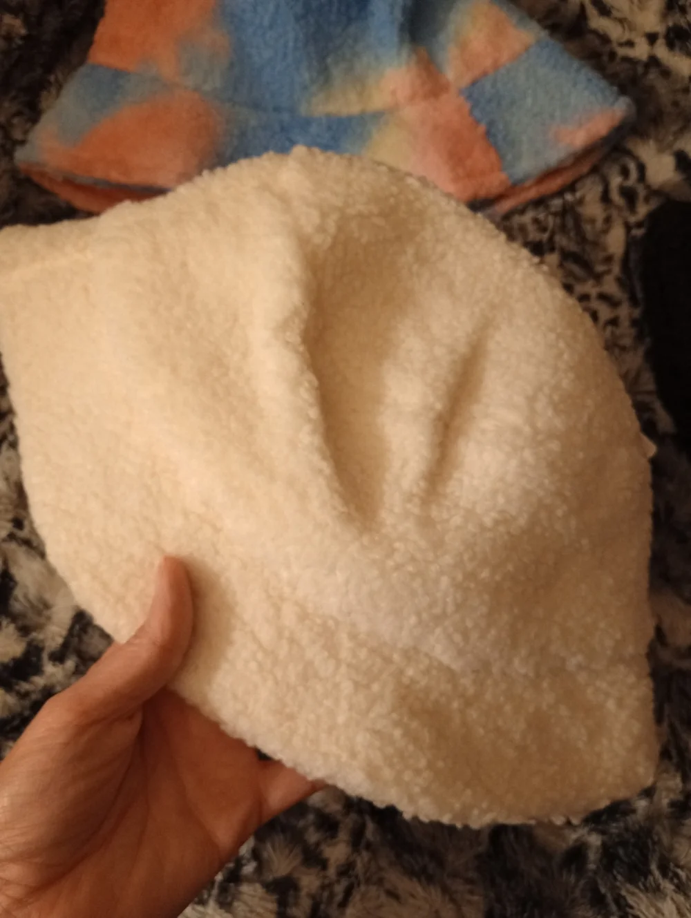 NWT (3) Fleece Plush Bucket Hat - Ivory Cream, Multicolor & Black - Picture 9 of 12